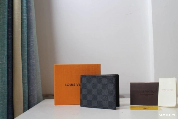 WIS WALLET AMERIGO LOUIS VUITTON 1224